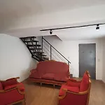 Apartamento En Peatonal Ciudad Vieja